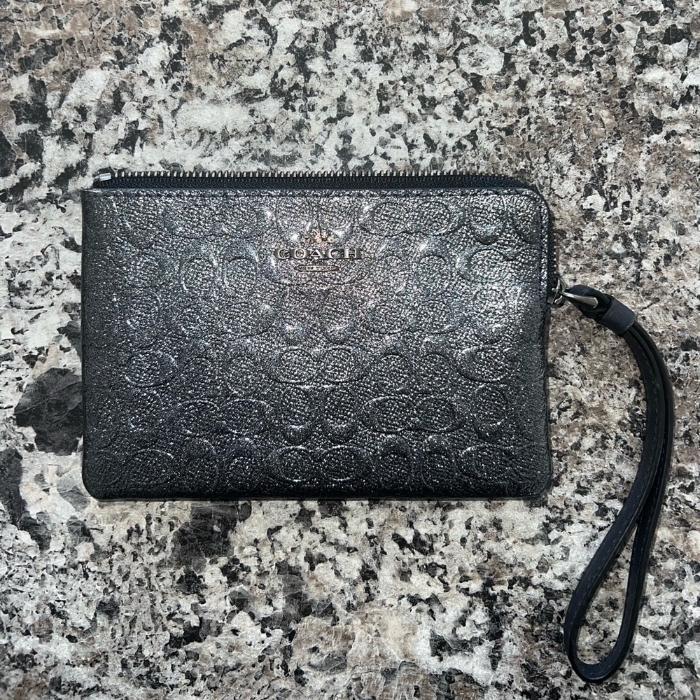 NWT Coach Wristlet